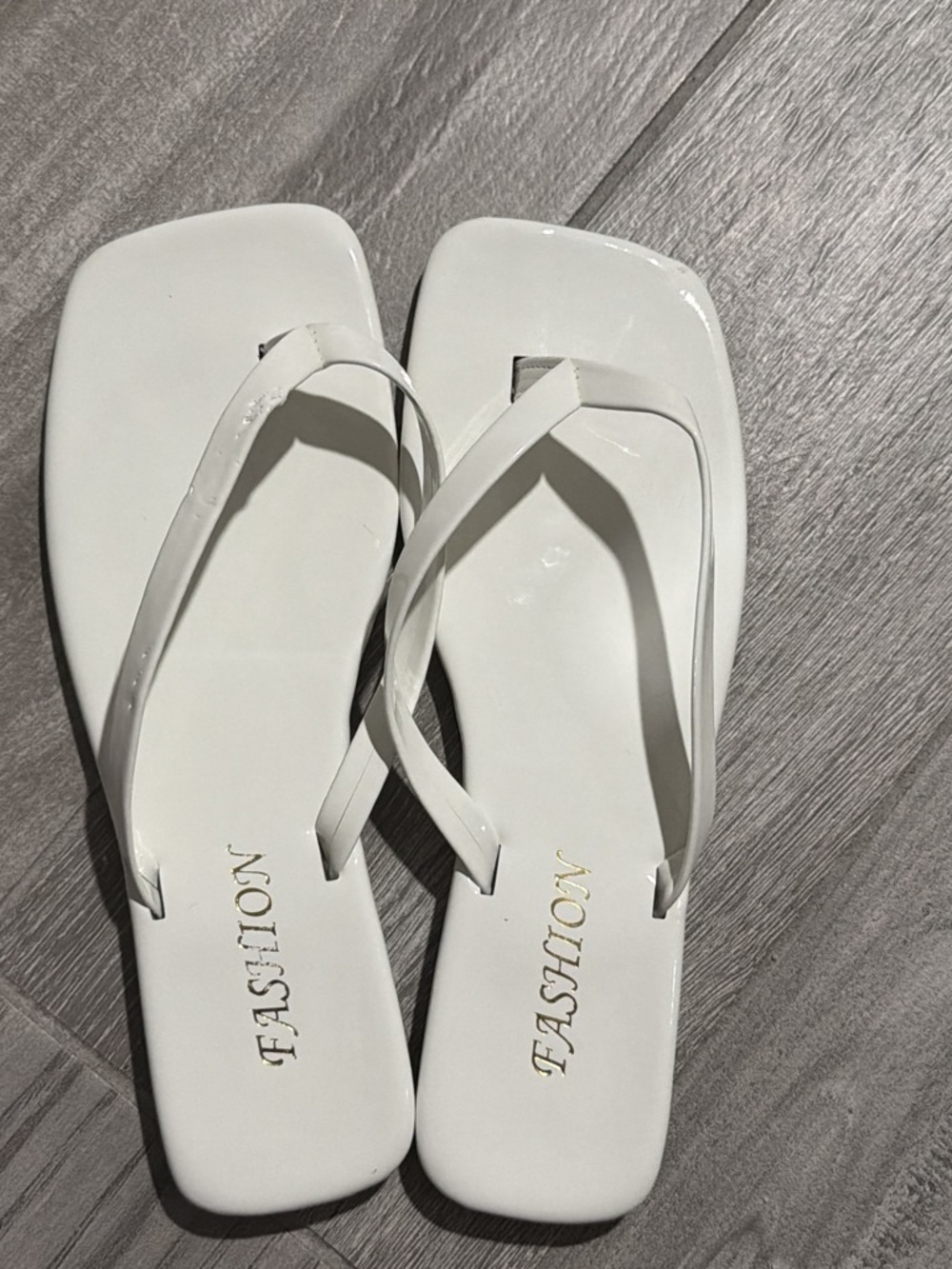 Fashion White Square-Toe Flip Flop Sandals EU 36
